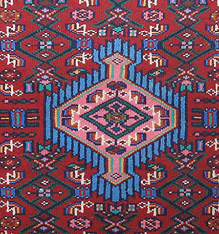 Traditional-Persian-Hamadan-Style-Rug.jpg