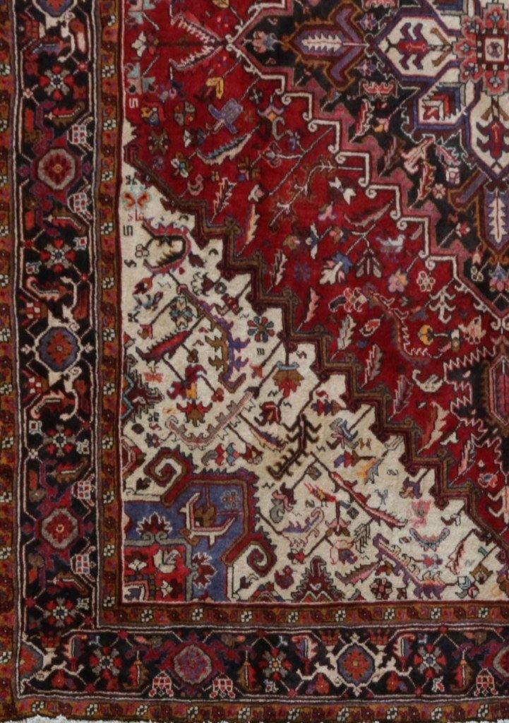 Authentic-Persian-Heriz-Rug.jpg