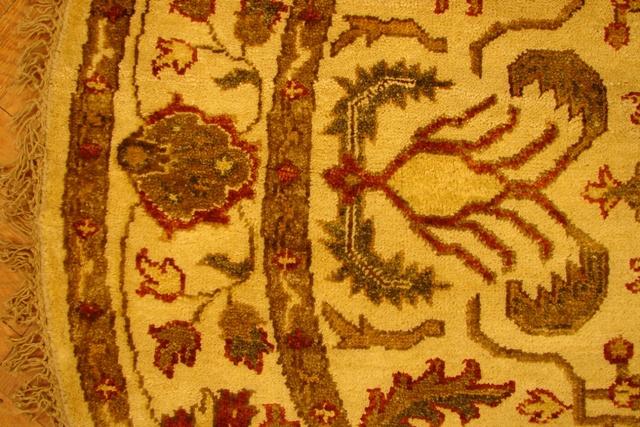 Luxurious-Authentic-Round-Agra-Rug.jpg