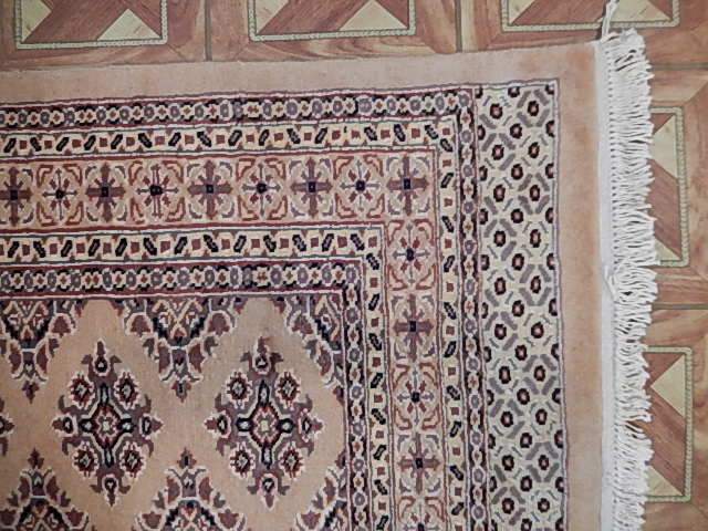 Hand-knotted-Jaldar-Bokhara-Rug.jpg 