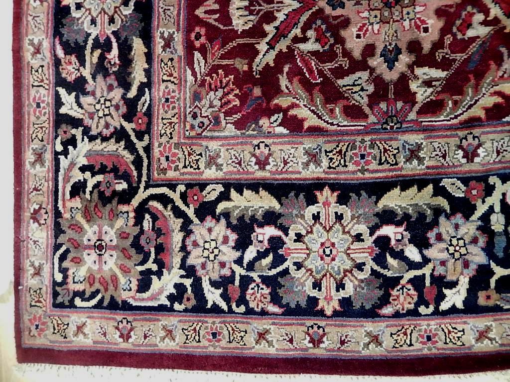 Authentic-Handwoven-Mahal-Rug.jpg 