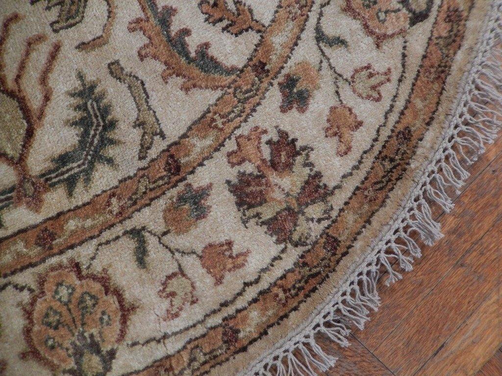 Luxurious-Authentic-Oushak-Round-Rug.jpg