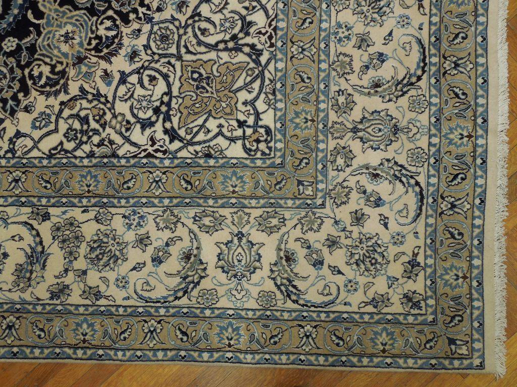 Luxurious-Silk-Wool-Persian-Rug.jpg 