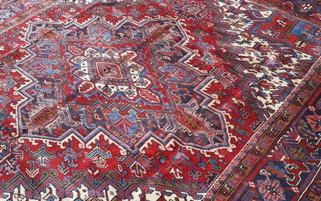 Luxurious-Authentic-Persian-Heriz-Rug.jpg