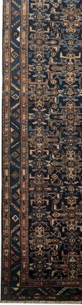 Luxurious-Traditional-Persian-Zanjan-Rug.jpg 