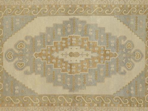 Luxurious-Authentic-Agra-Rug.jpg