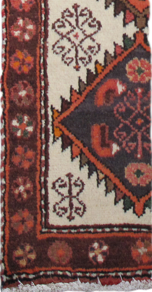 Authentic-Persian-Hamadan-Rug.jpg