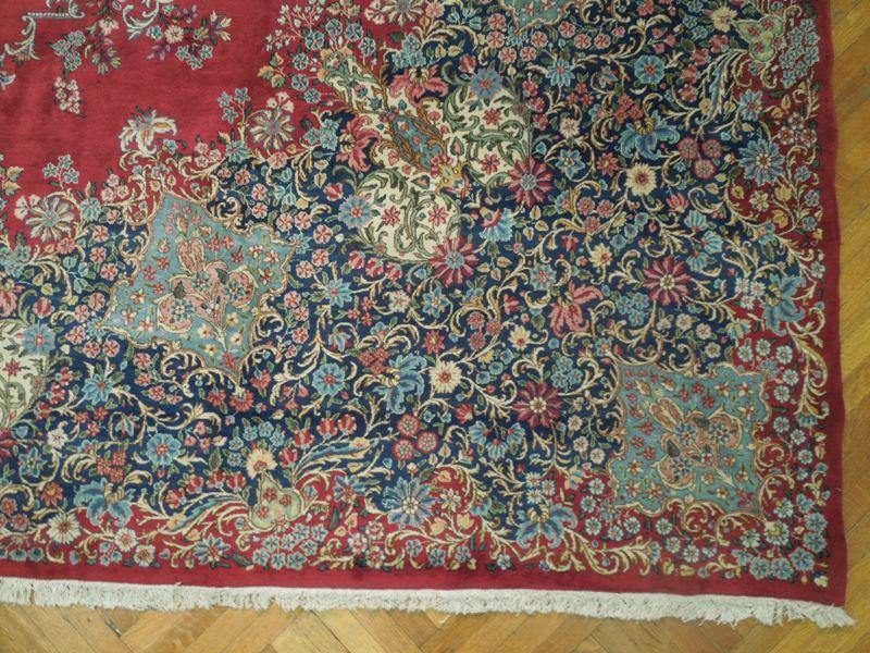 Fine-Quality-Persian-Lavar-Rug.jpg 