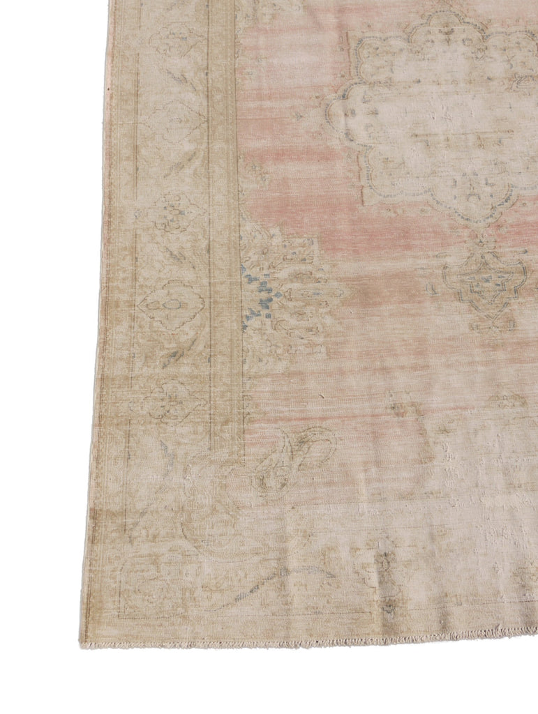 6.4 x 9.4 Vintage Rug LOW PILE FADED PINK 26944