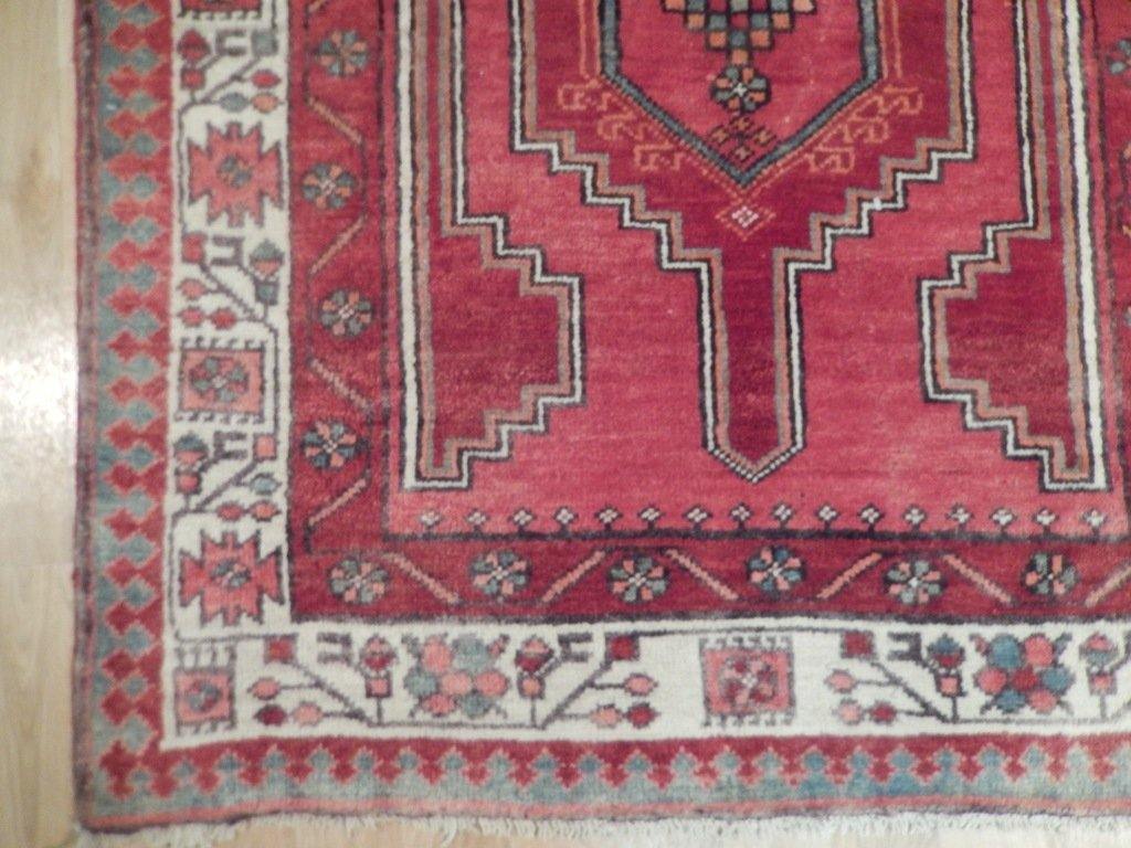 Authentic-Persian-Hamadan-Rug.jpg 