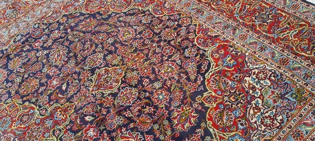 Luxurious-Persian-Kashan-Rug.jpg