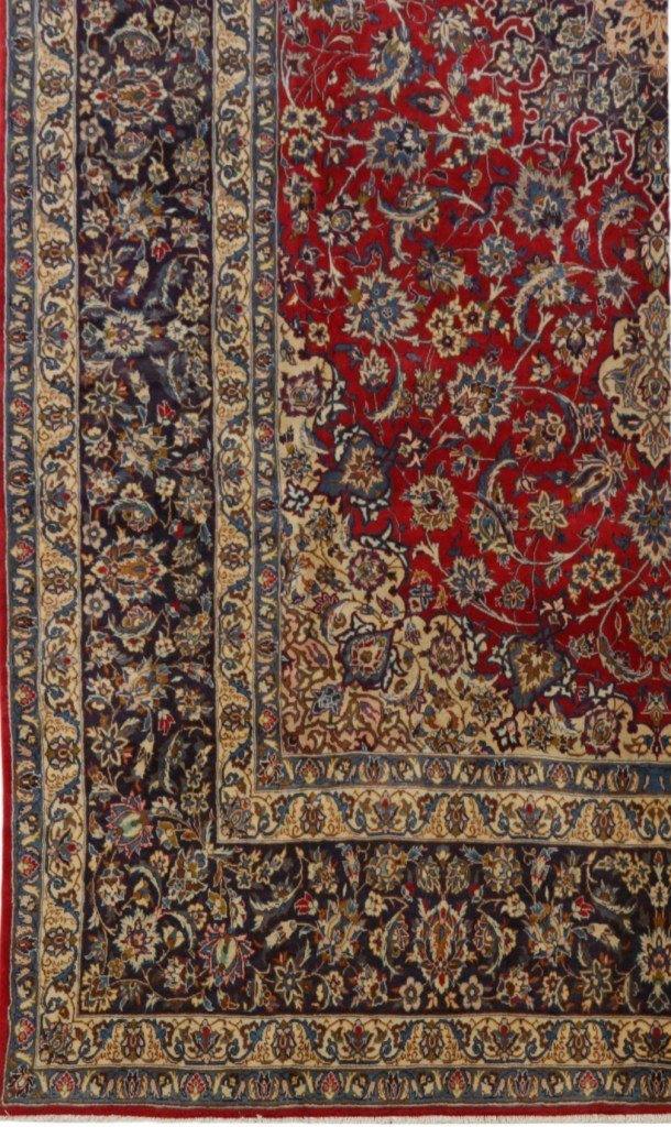 Traditional-persian-design-signed-isfahan-rug.jpg