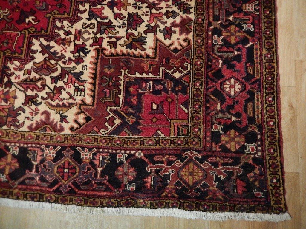 Authentic-Persian-Heriz-Rug.jpg