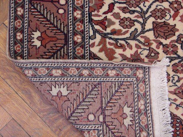 Traditional-HEREKE-Style-RUG .jpg