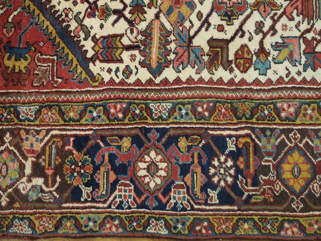 Luxurious-Authentic-Persian-Heriz-Rug.jpg
