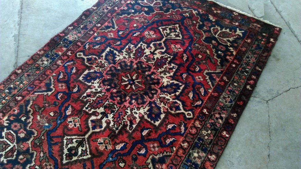 Luxurious-Authentic-Persian-Bakhtiari-Rug.jpg