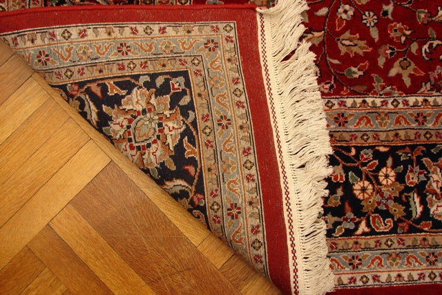 Luxurious-Authentic-Kashan-Rug.jpg