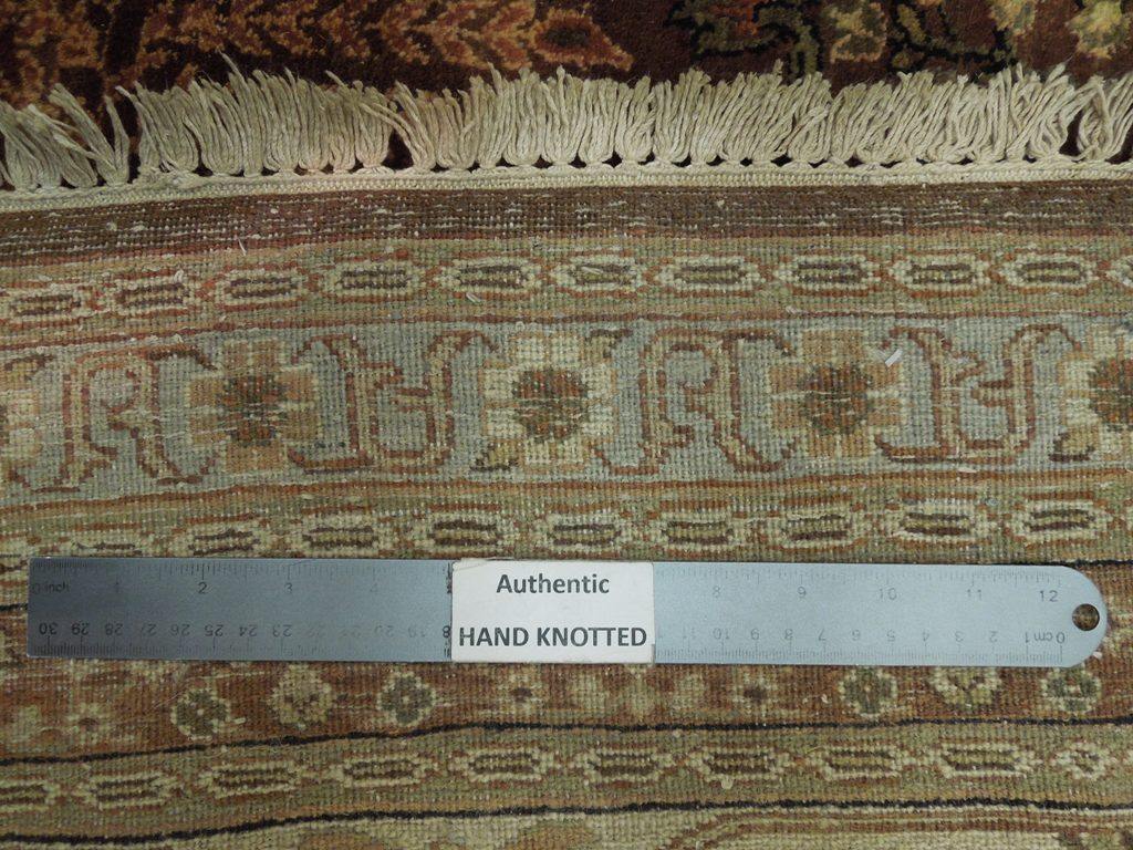 Luxurious-Chobi-Peshawar-Rug.jpg 