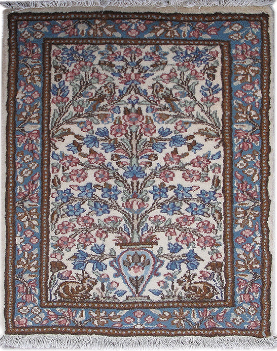 Traditional-Persian-Hamadan-Weave-Rug.jpg 