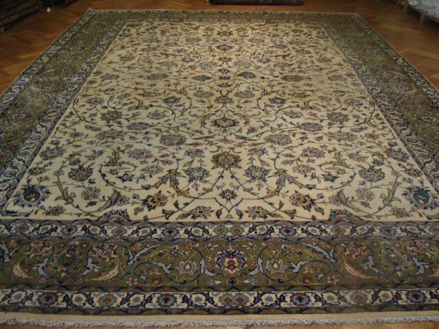 Authentic-Persian-Kashan-Classic-Rug.jpg 