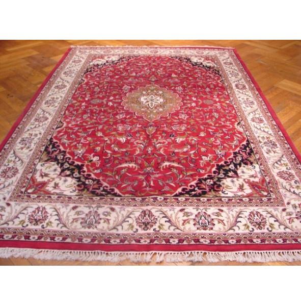 Luxurious-Authentic-Jaipur-Rug.jpg